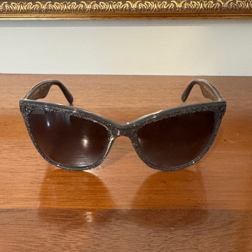 D&G - Stylish Silver Sparkle Sunglasses